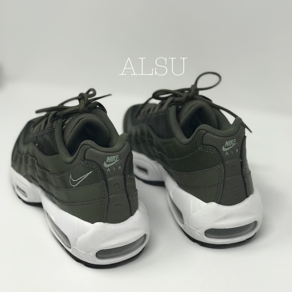 NWT Nike Air Max 95 Olive Canvas W AUTHENTIC - Picture 7 of 8